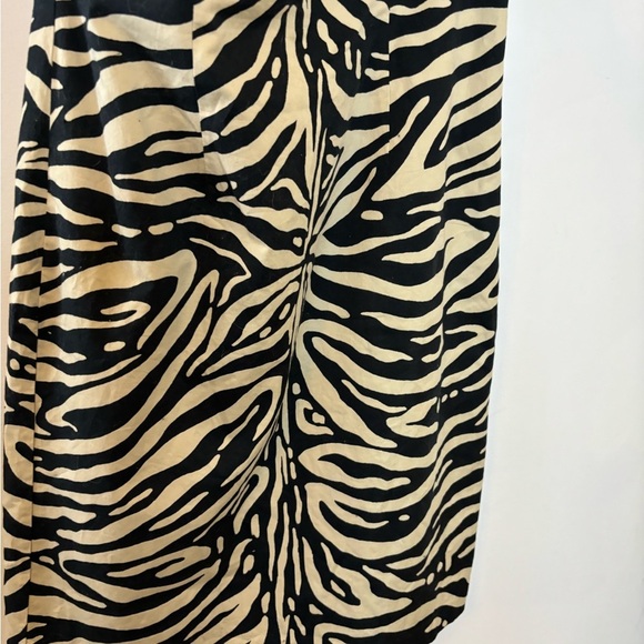 The Limited Zebra Print Strapless Dress - Picture 9 of 12